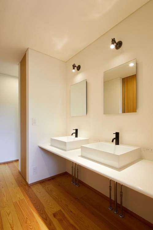 エレガンス/株式会社ミラタップ