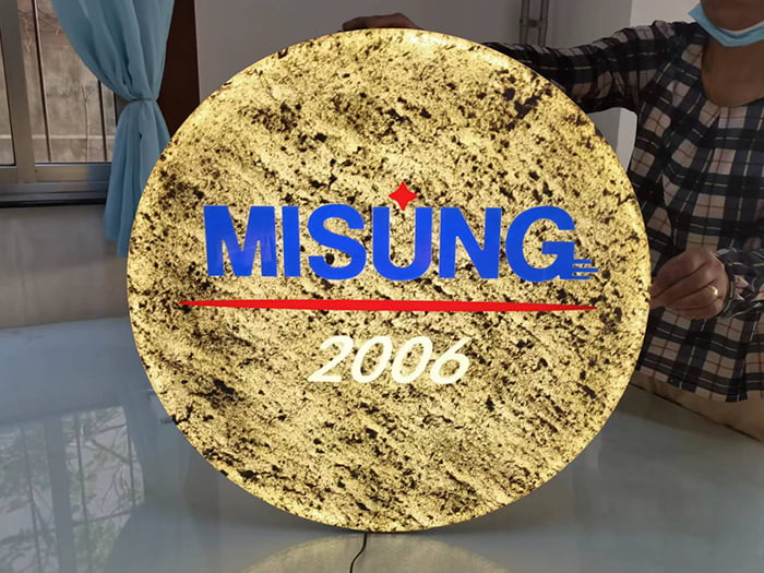 LUMI ONYX/MISUNG JAPAN 株式会社