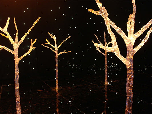 プラスチック製ツリー「アルベロ」