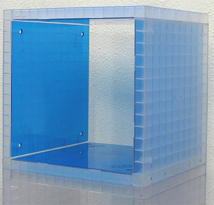 プラスチック製グリッドパネルキャビネット「キュービリア」