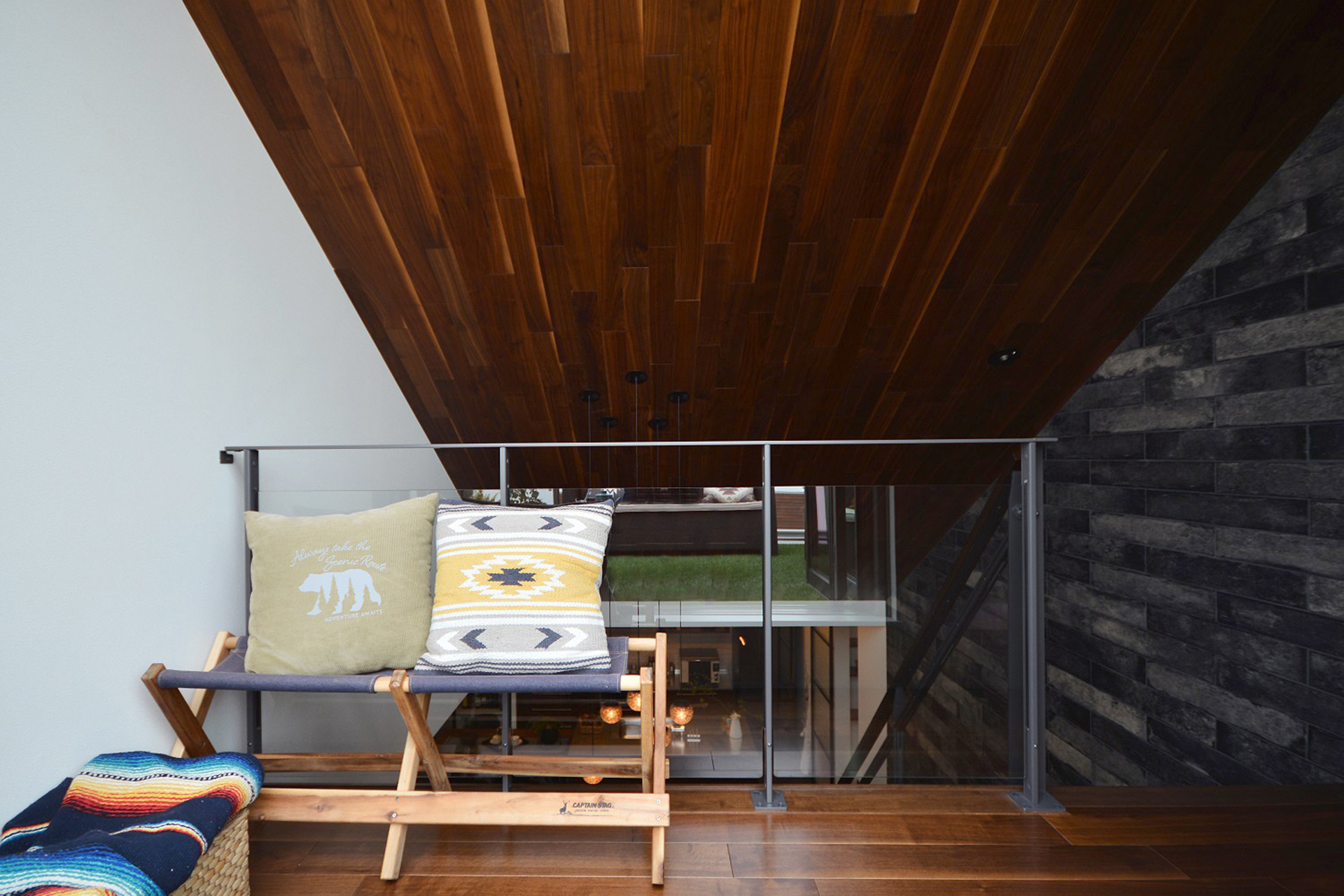 無垢パネリング 壁 天井材 株式会社マルホン 建築 設備 建材メーカー一覧 建材ナビ 建築材料 建築資材専門の検索サイト