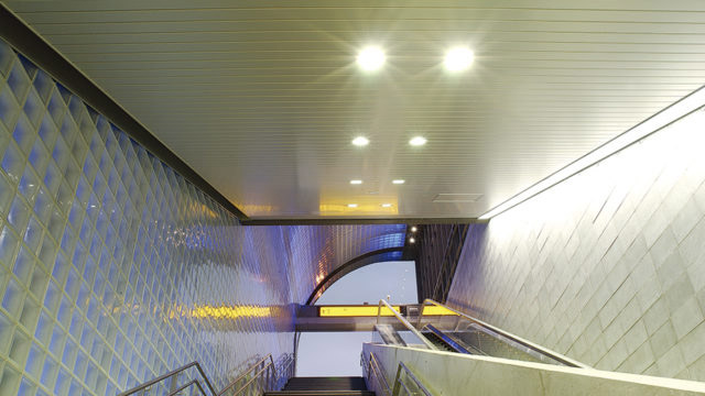 アルミ天井材 フックパネルシステム