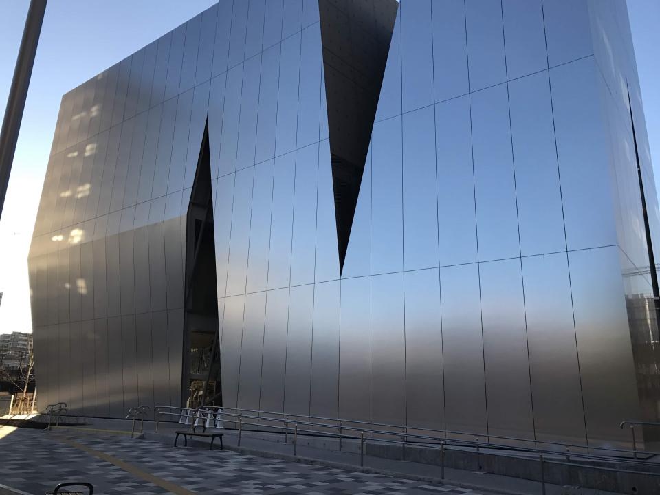アルミ加工品および表面処理