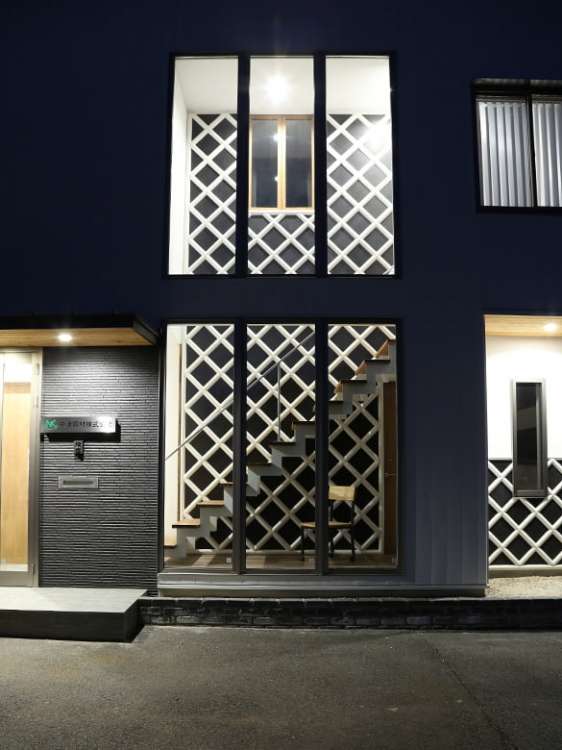 なまこ壁【四半張り】/中津鋼材株式会社