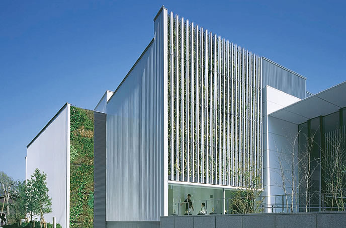 カラー鋼板スパンドレル