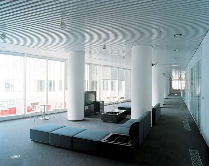 サイレントルーバー