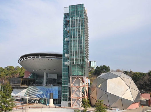 ステンレス・チタンスパンドレル