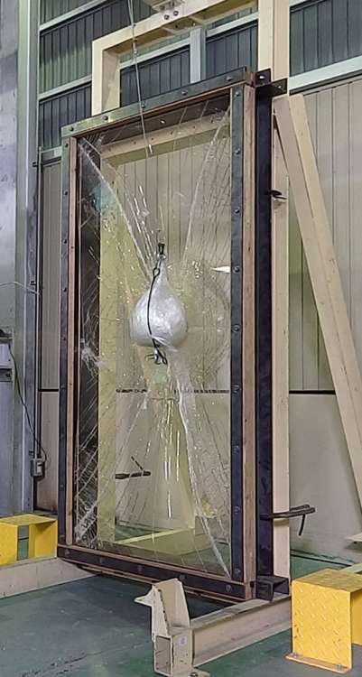 耐熱合わせガラス ファイアライトプラス®ネオ/電気硝子建材株式会社