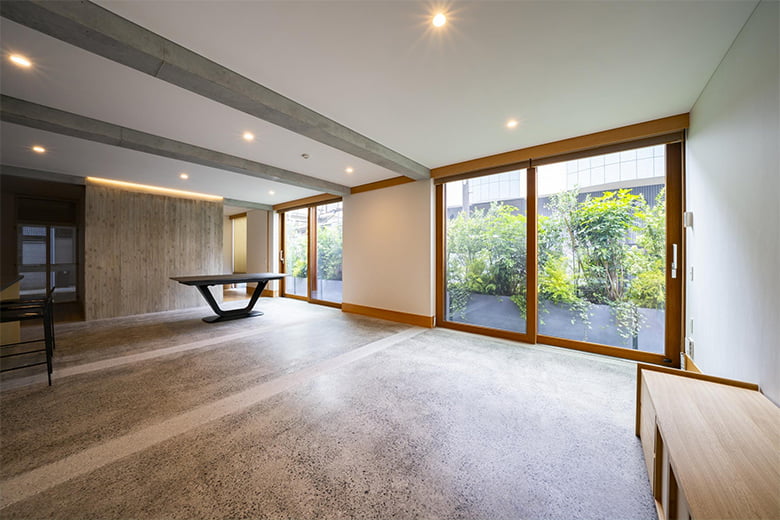 防火設備用ガラス ファイアライト® /電気硝子建材株式会社