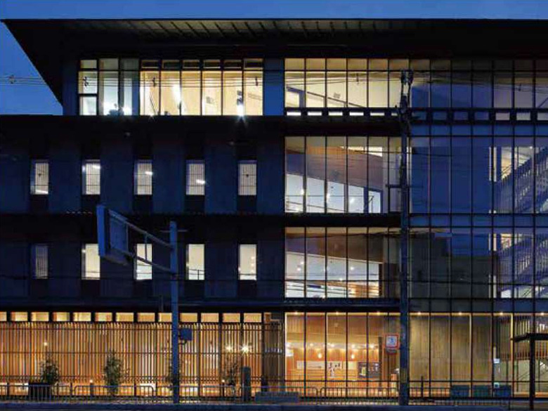 アルタスウッドスクリーン