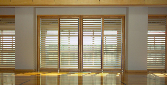 木アルミ複合防球格子建具 ボールガード