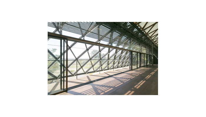 アルタスウッド スクリーン