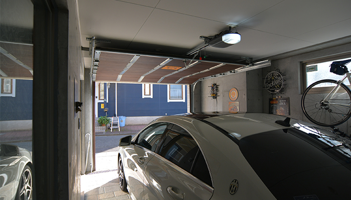 電動木製ガレージドア「ウッデイ」防火設備EB(遮炎性能)・EC(準遮炎性能)タイプ