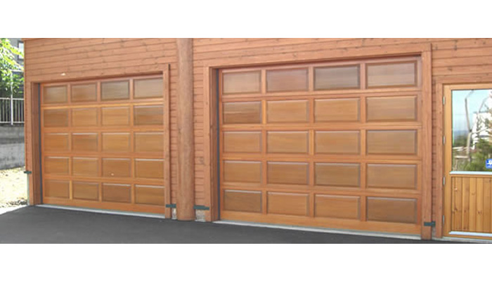 電動木製ガレージドア「ウッデイ」 レイズドタイプ