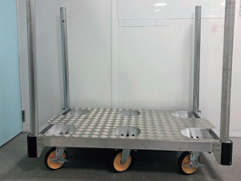 アルミ製低床連結作業台 Nキューブ