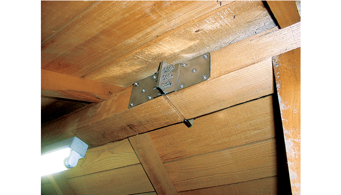 木造住宅補強金物【制震プレートSTV】