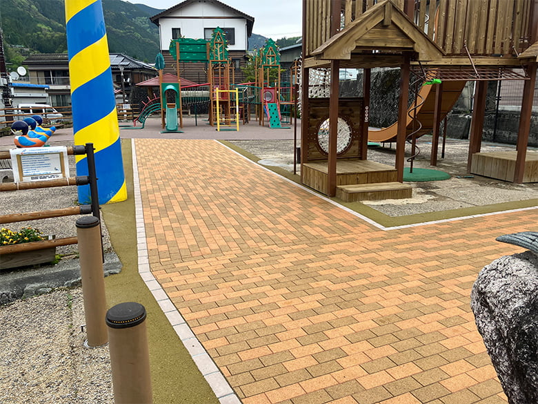 木煉/日本道路株式会社