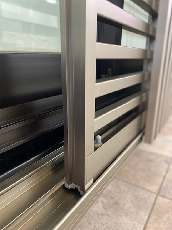 後付け用防犯スライド面格子【マドガード・セキュリティ】