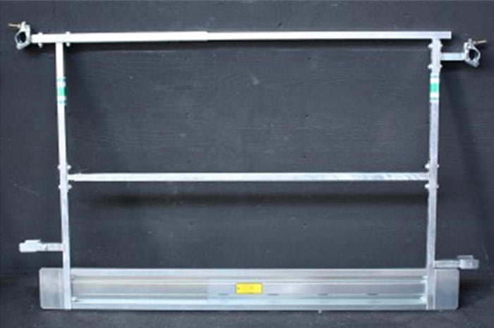 単管足場用伸縮手摺枠【プラワンガード】