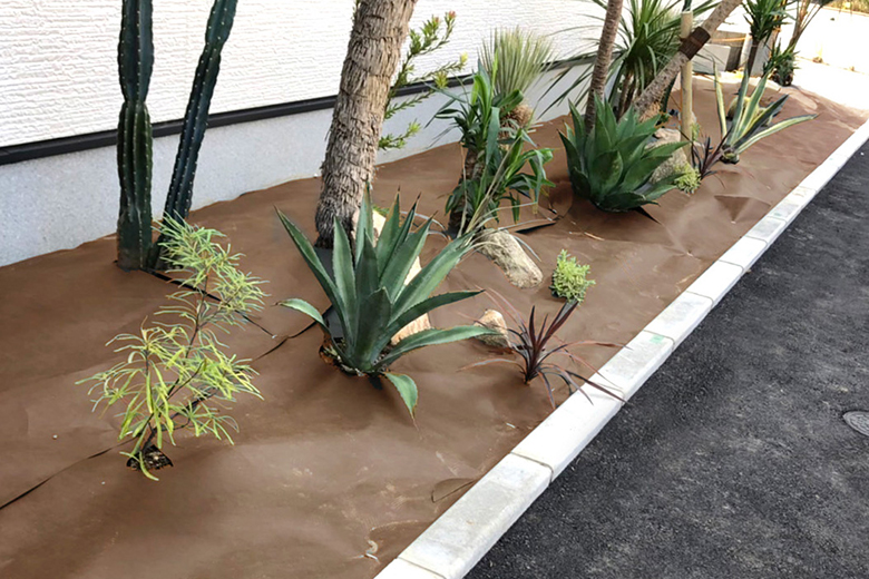 国産防草シート GreenArts430BW/株式会社NITTOSEKKO