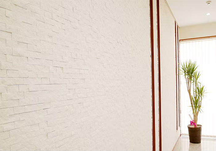 ピュアホワイト/新日中商事株式会社