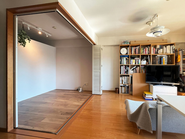 ウッドシャッター 折れ戸仕様