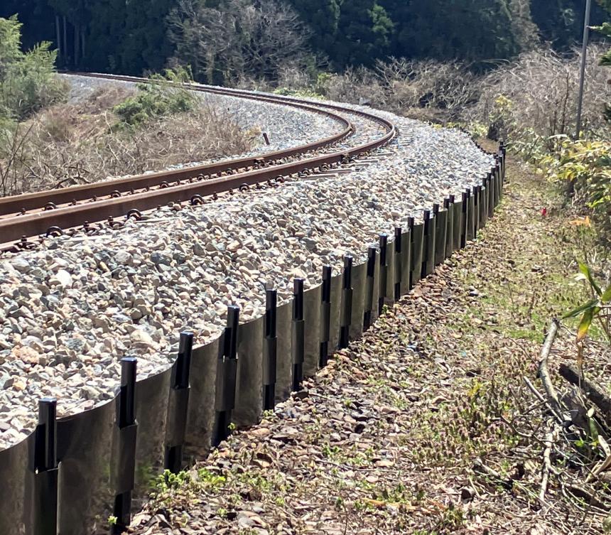 土留鋼板 とまるくん(鉄道用)