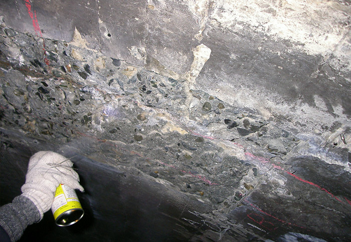 コンクリート浸透固化材「かため太郎」