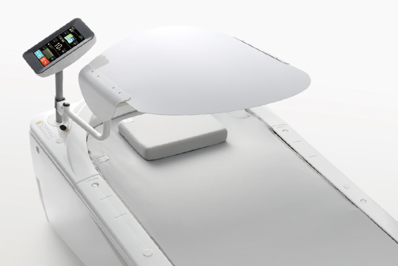 クワトロマーノ / オージー技研株式会社