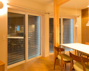 外付けブラインド passiv blind(パッシブブラインド)