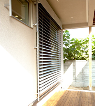外付けブラインド passiv blind(パッシブブラインド)