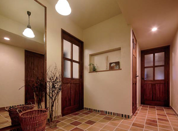 LOHAS material Entry model(エントリーモデル) / 株式会社OKUTA