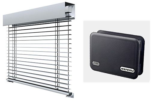 左:ヴァレーマ本体 右:Webコントロール本体