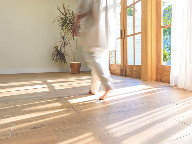 無垢素材フローリング メンテナンスブック / プレイリーホームズ株式会社