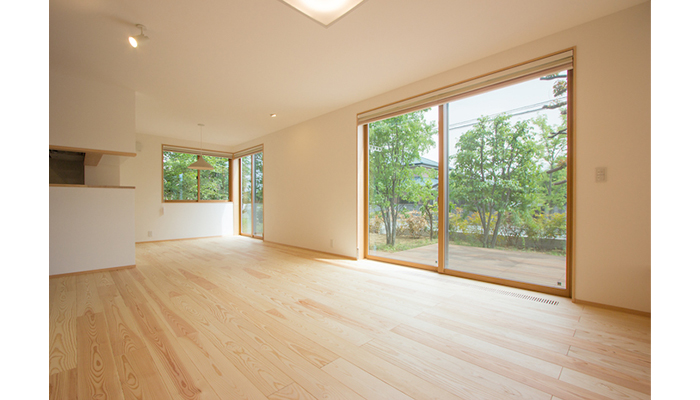 あづみの松 国産材無垢フローリング