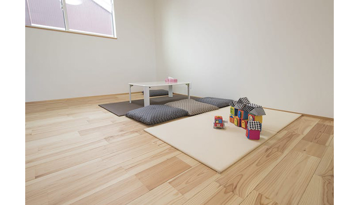 あづみの松 国産材無垢フローリング