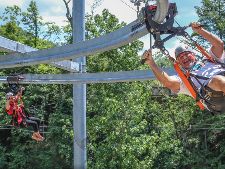 アクティブエンターテイメント