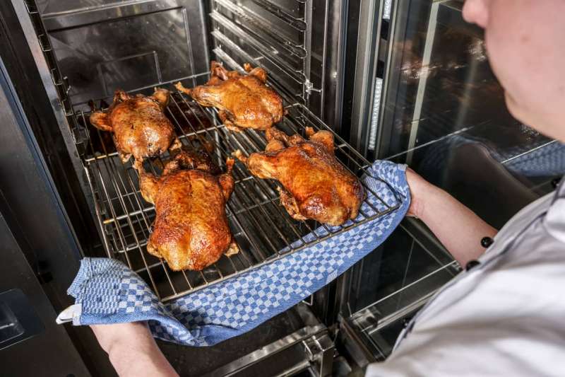 iCombi Classic / 使用イメージ画像 / 株式会社ラショナル・ジャパン