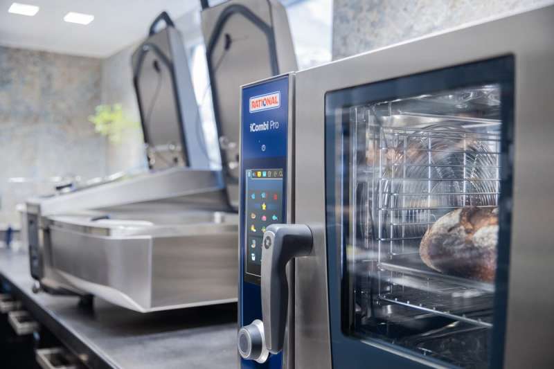 iVario Pro / 使用イメージ画像 / 株式会社ラショナル・ジャパン