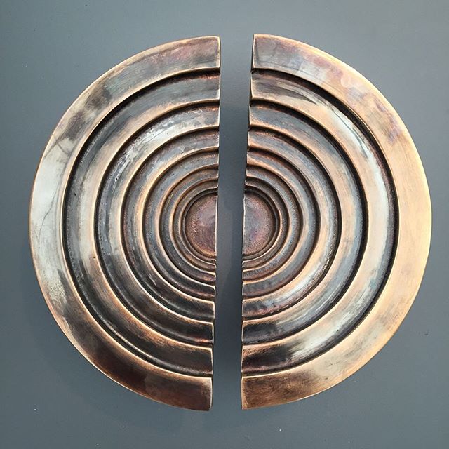 デザイナーズドアプルハンドル