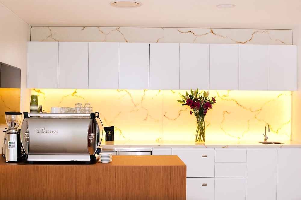 【人工大理石】