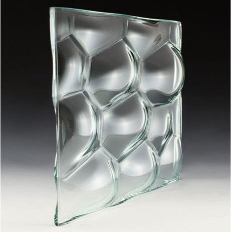 【美しい景観を提供する3Dガラス】