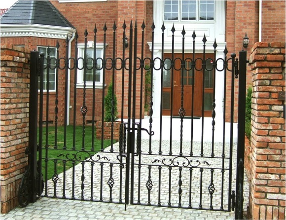 【鉄柵 ロートアイアン(鍛鉄)】