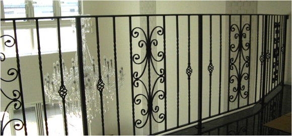 【鉄柵 ロートアイアン(鍛鉄)】