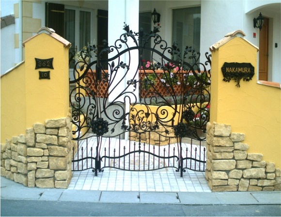 【鉄柵 ロートアイアン(鍛鉄)】