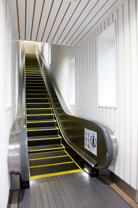 アルミ屋内用吸音機能付仕上材 アルミッシモ