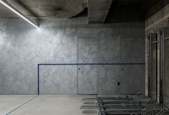 陰影を表現できる意匠性塗料『塗る亜鉛テクスチャー』