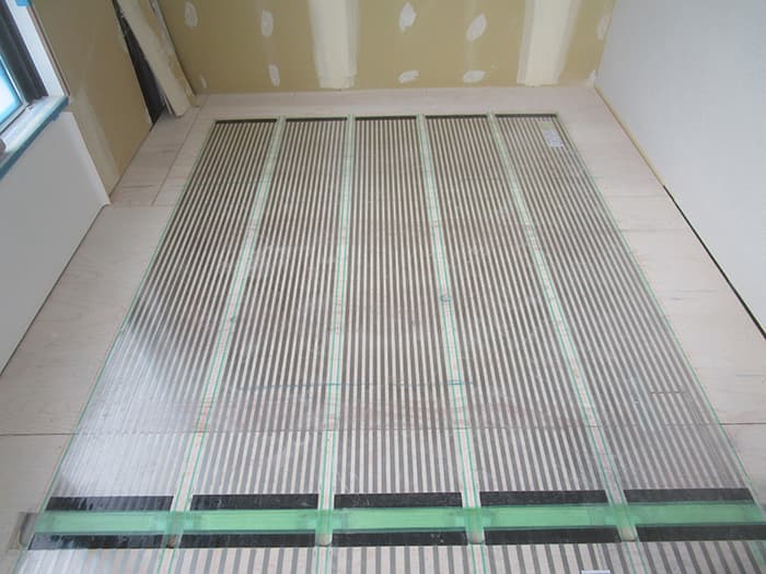 S-cut ヒーター概要(電気式床暖房)