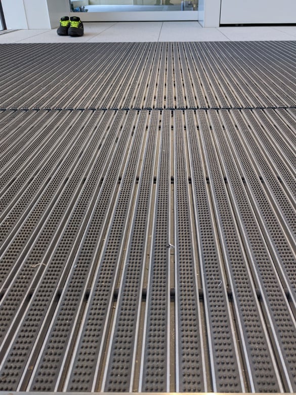 ドイツ製エントランスマット【GEGGUS(ゲグス)】