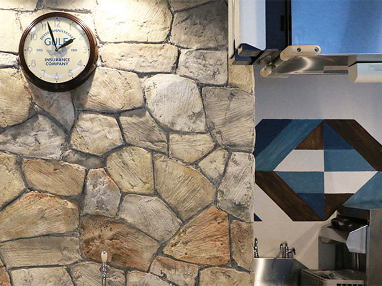 塗り壁材【SANDECO(サンデコ)】/株式会社櫻一style